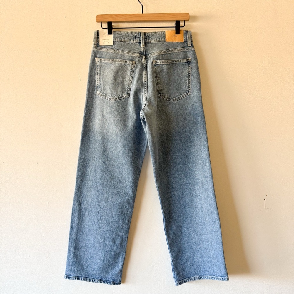 Zara High Rise Straight Leg Classic Blue Denim Jeans Size 6 - Picture 3 of 10